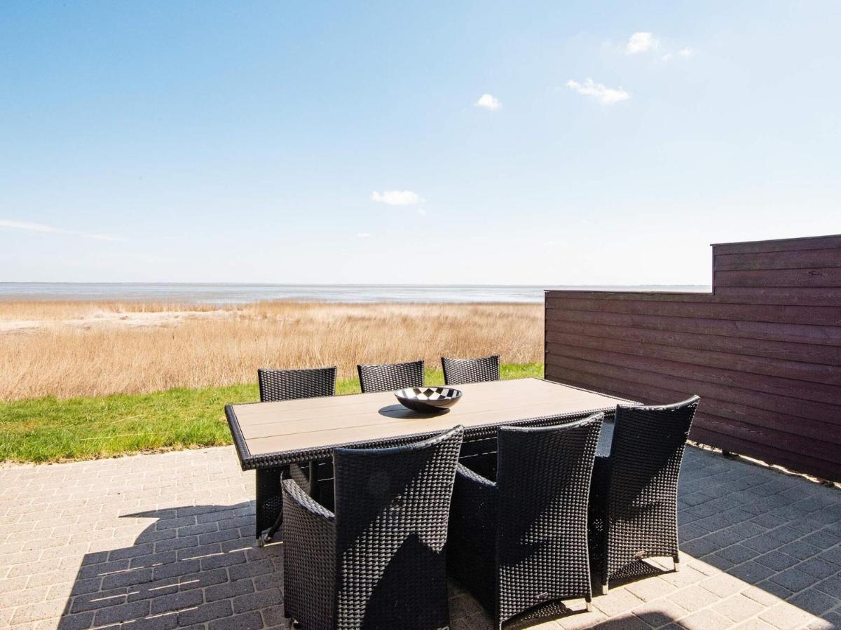 8 Person Holiday Home In R M Bolilmark Bagian luar foto