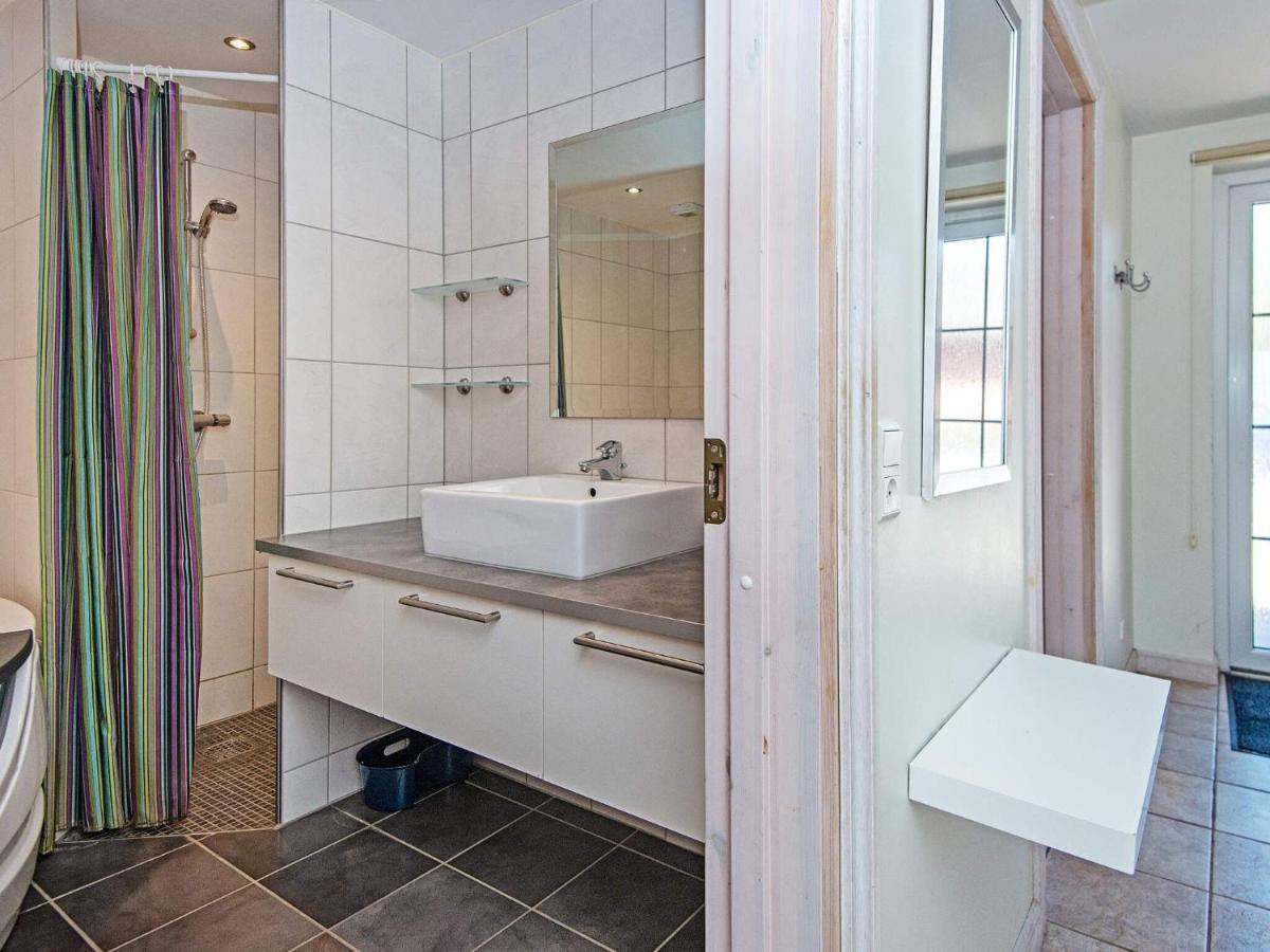 8 Person Holiday Home In R M Bolilmark Bagian luar foto